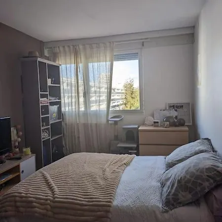 De 90 M2 A Massy Appartement Massy (Essonne)